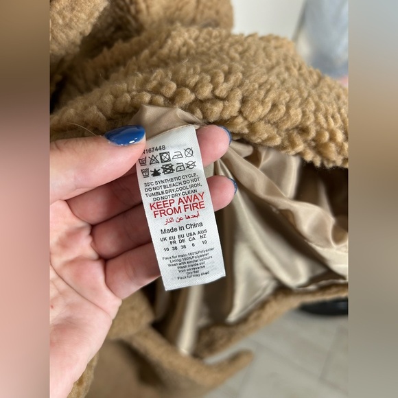 PrettyLittleThing Camel Teddy Jacket - Picture 4 of 4